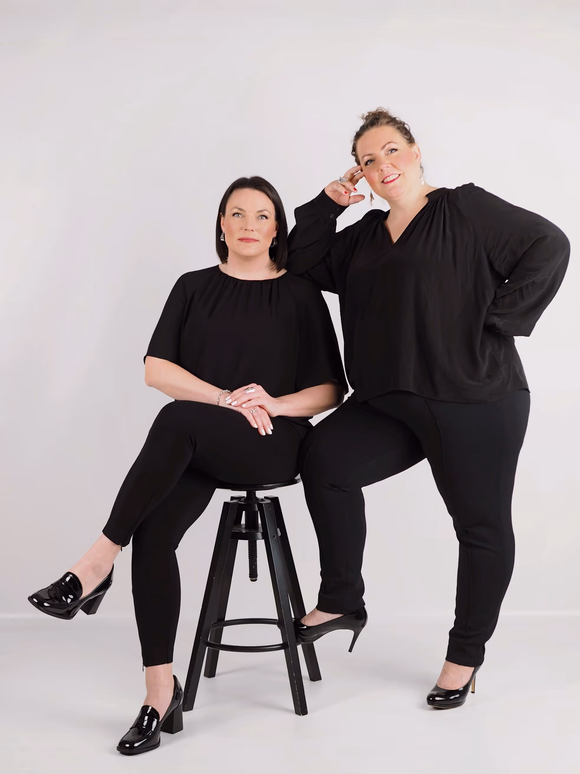 Kuva Mirasta ja Helistä